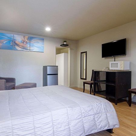 Rodeway Inn Flagstaff East Route 66 Ngoại thất bức ảnh