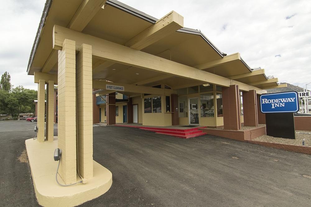 Rodeway Inn Flagstaff East Route 66 Ngoại thất bức ảnh