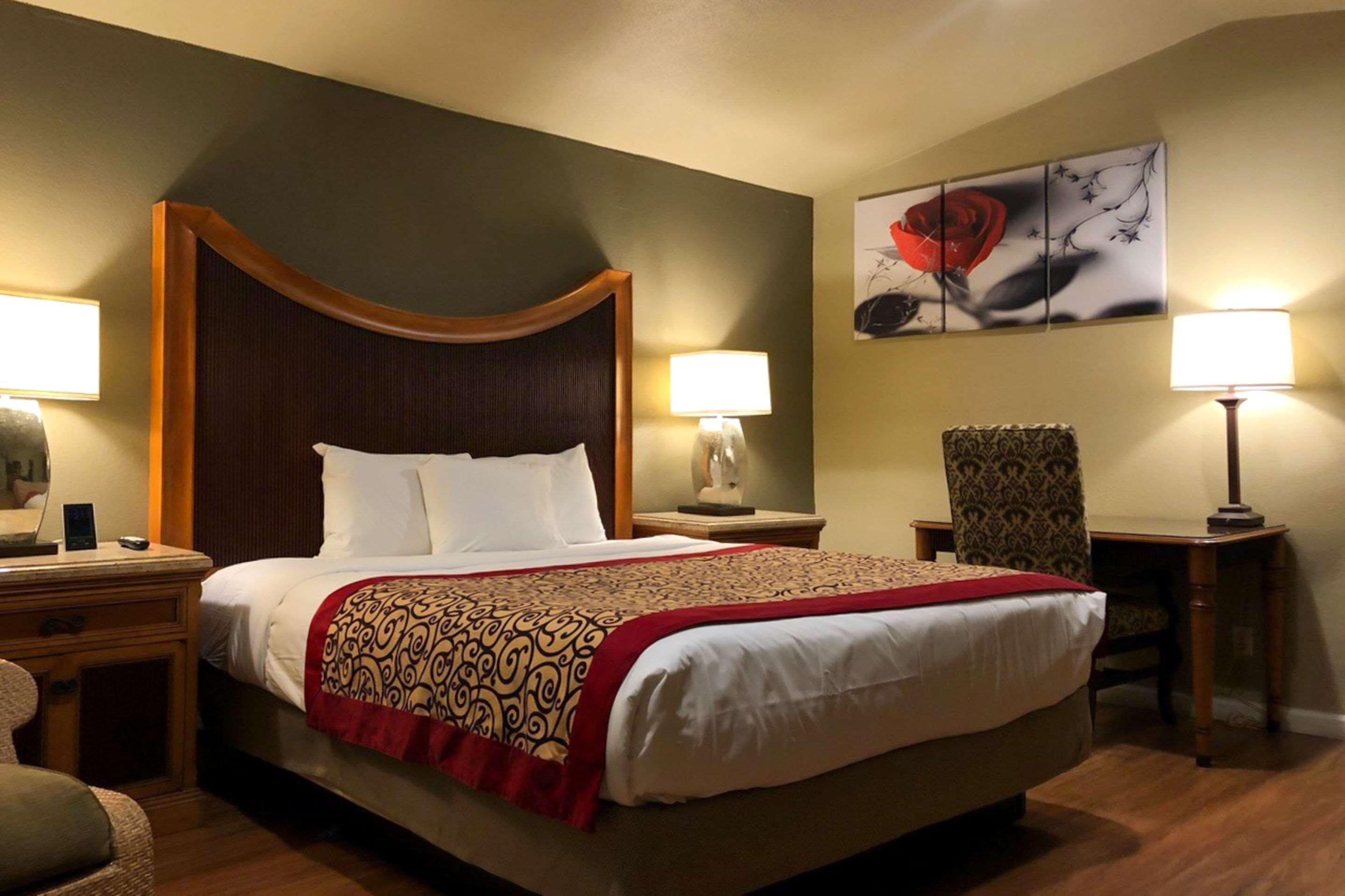 Rodeway Inn Flagstaff East Route 66 Ngoại thất bức ảnh