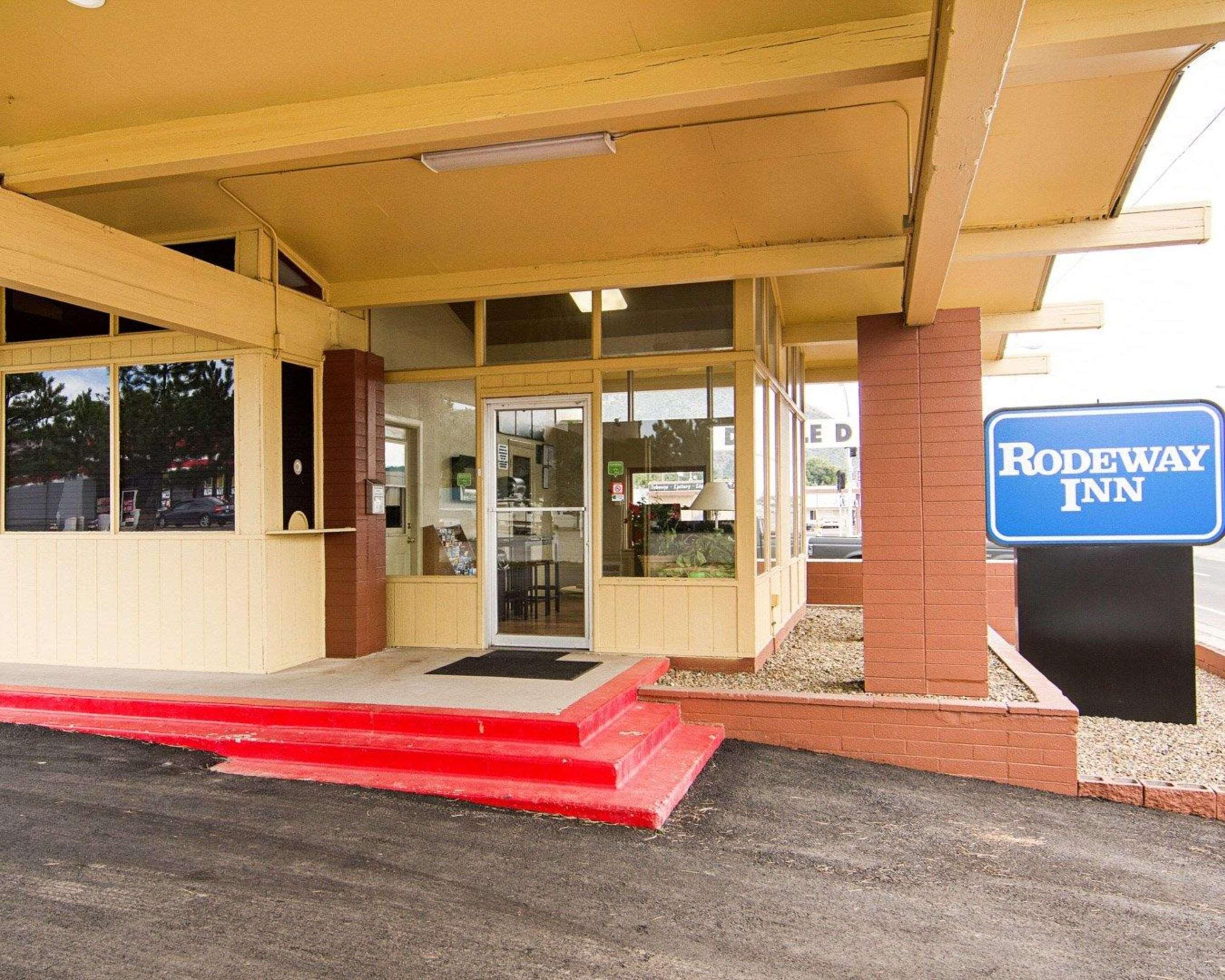 Rodeway Inn Flagstaff East Route 66 Ngoại thất bức ảnh