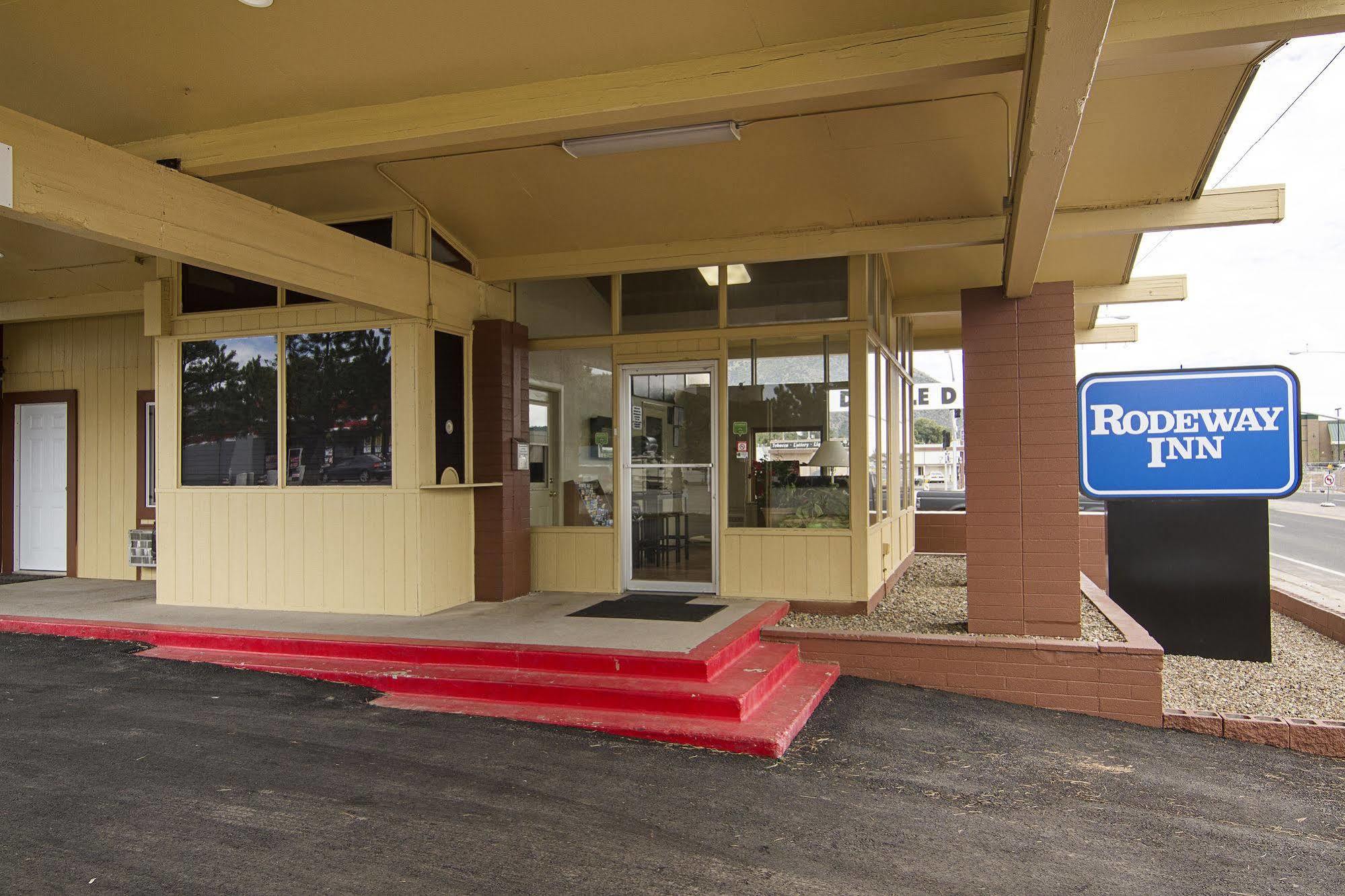 Rodeway Inn Flagstaff East Route 66 Ngoại thất bức ảnh